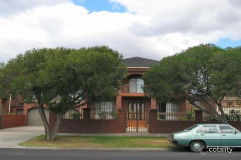 174 Templewood Cres, Avondale Heights, VIC 3034