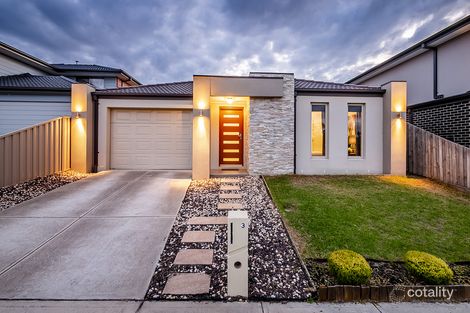 Property photo of 3 Kenmax Avenue Hampton Park VIC 3976