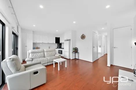 Property photo of 5/36 Malachite Drive Tarneit VIC 3029
