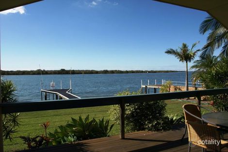 14 The Esplanade, Jacobs Well, QLD 4208