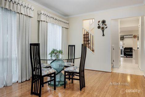 Property photo of 20 Kingsland Close Dingley Village VIC 3172