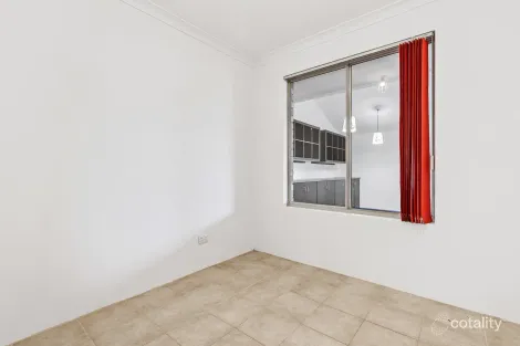 Property photo of 24 Appletree Place Greenfields WA 6210