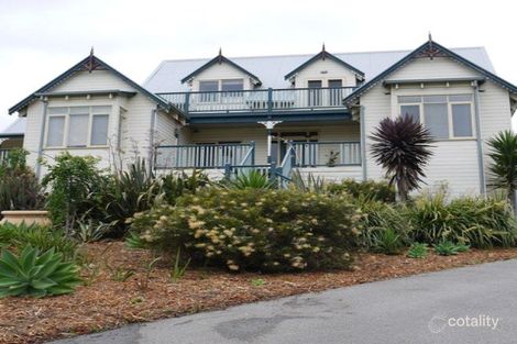 15 Greenfield Way, Mount Martha, VIC 3934