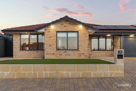 Property photo of 35 Melfort Circle Kinross WA 6028