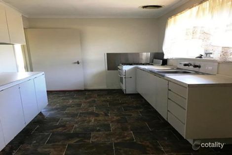 Property photo of 42 London Road Wodonga VIC 3690