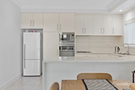 Property photo of 10/200 Upper Dawson Road The Range QLD 4700