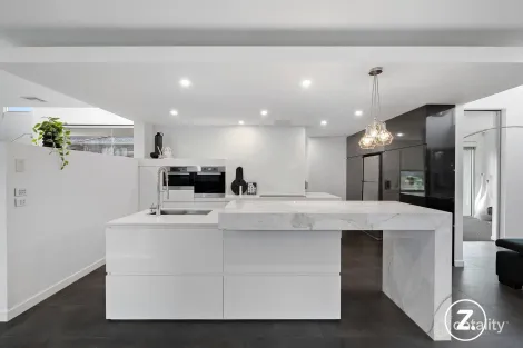 Property photo of 3/48 Langmore Lane Berwick VIC 3806