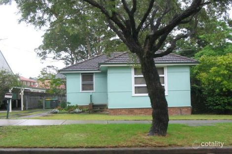 2 Tyalgum Ave, Panania, NSW 2213