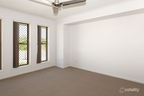 Property photo of 1/48 Vassallo Drive Rosewood QLD 4340
