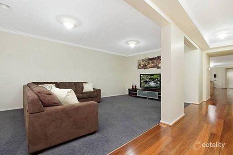 Property photo of 92 The Old Stock Run Sunbury VIC 3429