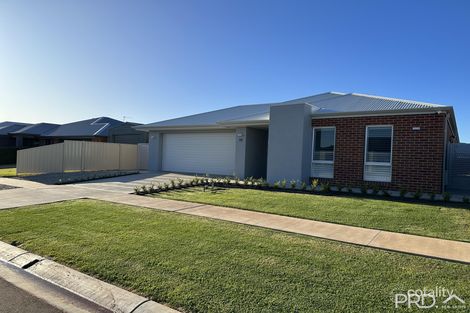 19 Darlington Pde, Mildura, VIC 3500