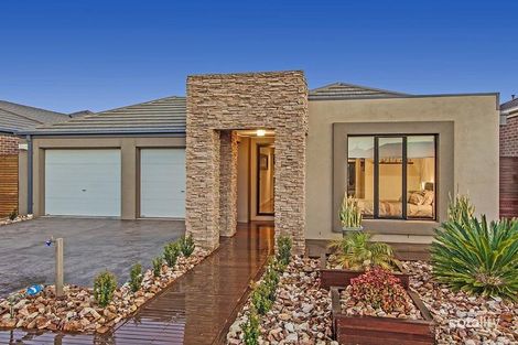 Property photo of 35 Barringo Way Caroline Springs VIC 3023