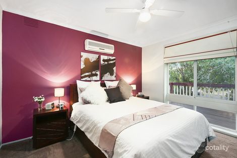 Property photo of 56 Kimberley Drive Chirnside Park VIC 3116