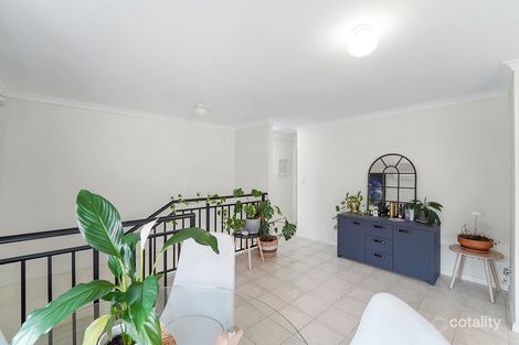 Property photo of 4/15 Giudice Way Yangebup WA 6164