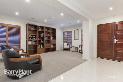 Property photo of 36 Newburgh Street Keysborough VIC 3173