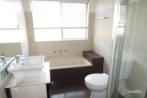 Property photo of 1/30 Urunga Parade Wollongong NSW 2500