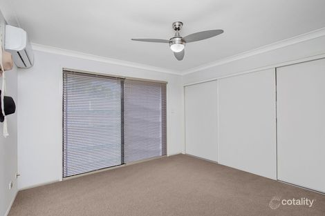 Property photo of 4/13 Schneider Avenue Labrador QLD 4215