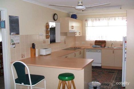 Property photo of 21 The Broadway Avoca QLD 4670