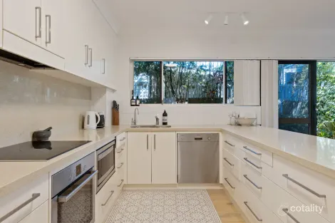 Property photo of 2/122 Lighthouse Road Byron Bay NSW 2481