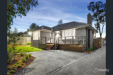 57 Blazey Rd, Croydon South, VIC 3136
