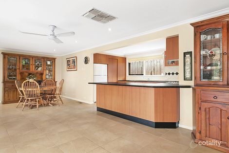 Property photo of 154 Hayrick Lane Mooroolbark VIC 3138