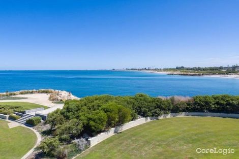 Property photo of 4 Chelydra Point North Coogee WA 6163