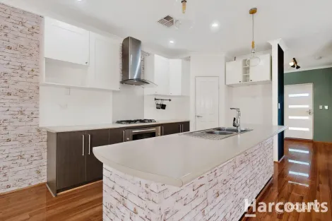 Property photo of 14 Cairo Way Wanneroo WA 6065