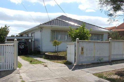 Property photo of 29 Nerissa Grove Oak Park VIC 3046