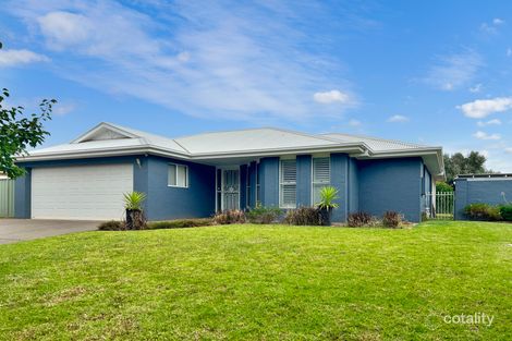 Property photo of 24 Lachlan Way Dubbo NSW 2830