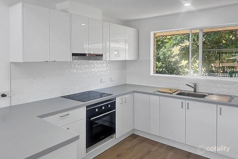 2/4 Corambara Cres, Toormina, NSW 2452