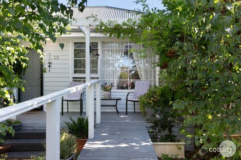 19 Hall St, Creswick, VIC 3363