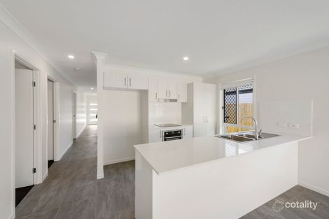 Property photo of 27 Eileen Court Logan Reserve QLD 4133