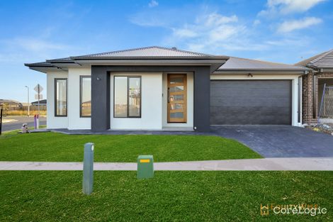 Property photo of 10 Tuft Street Tarneit VIC 3029