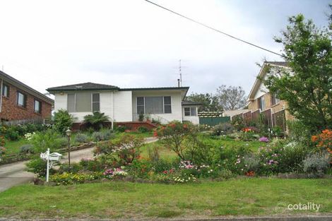 77 Tait Ave, Kanahooka, NSW 2530