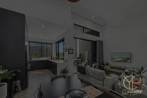 2/2 Mantra Esp, Birtinya, QLD 4575