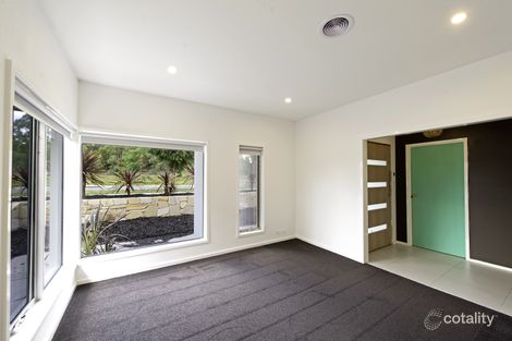 Property photo of 22 Cocoparra Crescent Crace ACT 2911