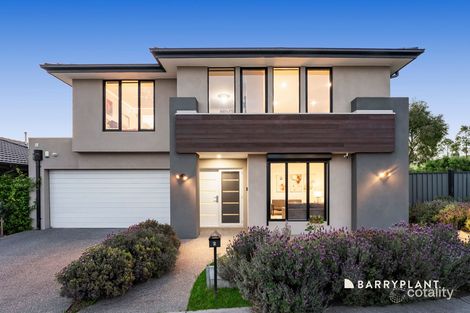 2 WAGONWHEEL ST, MERNDA, VIC 3754