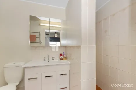 Property photo of 36 Purves Street Mysterton QLD 4812