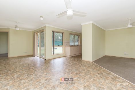 Property photo of 18 Isaac Court Hillcrest QLD 4118