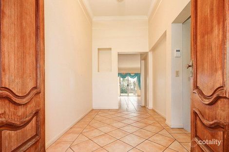 Property photo of 4 White Fig Place Thornlands QLD 4164