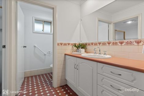 Property photo of 18 Epsilon Close Woodcroft SA 5162