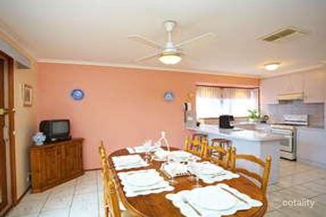 Property photo of 2 Chelmsford Place Seabrook VIC 3028