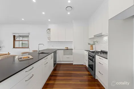 Property photo of 21 Kuranda Street Balmoral QLD 4171