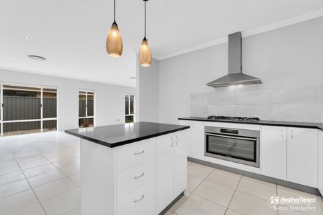 Property photo of 6 Attenuata Way Dayton WA 6055