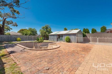 Property photo of 1 Bee Court Craigieburn VIC 3064