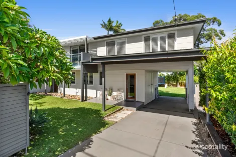 Property photo of 18 Marlowe Road Bateau Bay NSW 2261