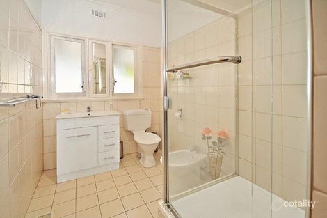 Property photo of 19 The Boulevard Pascoe Vale South VIC 3044