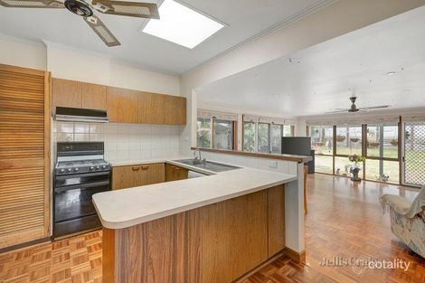 Property photo of 22 Koroit Street Nunawading VIC 3131