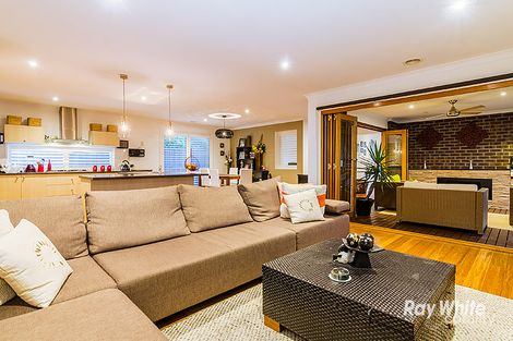 Property photo of 11 Aspendale Place Lyndhurst VIC 3975