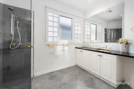 Property photo of 38 Lindsay Street Bentleigh VIC 3204